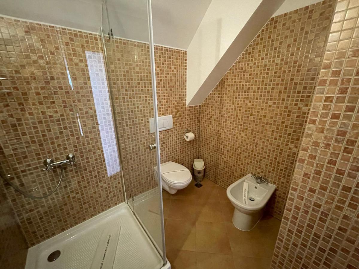 Kyra Luxury Penthouse Apartment Синая Екстериор снимка